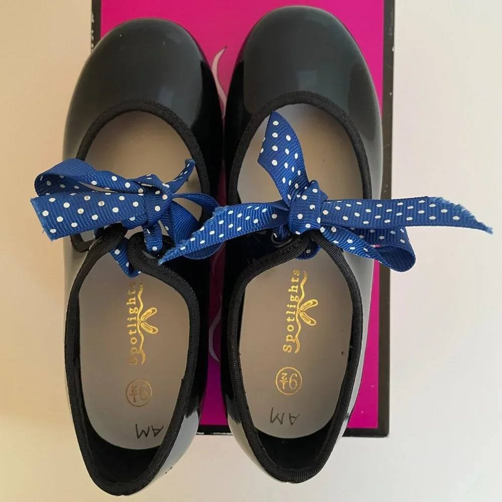 Spotlights Black Patent Tap Shoes w/ Polka Dot Bows - Size 9.5T
